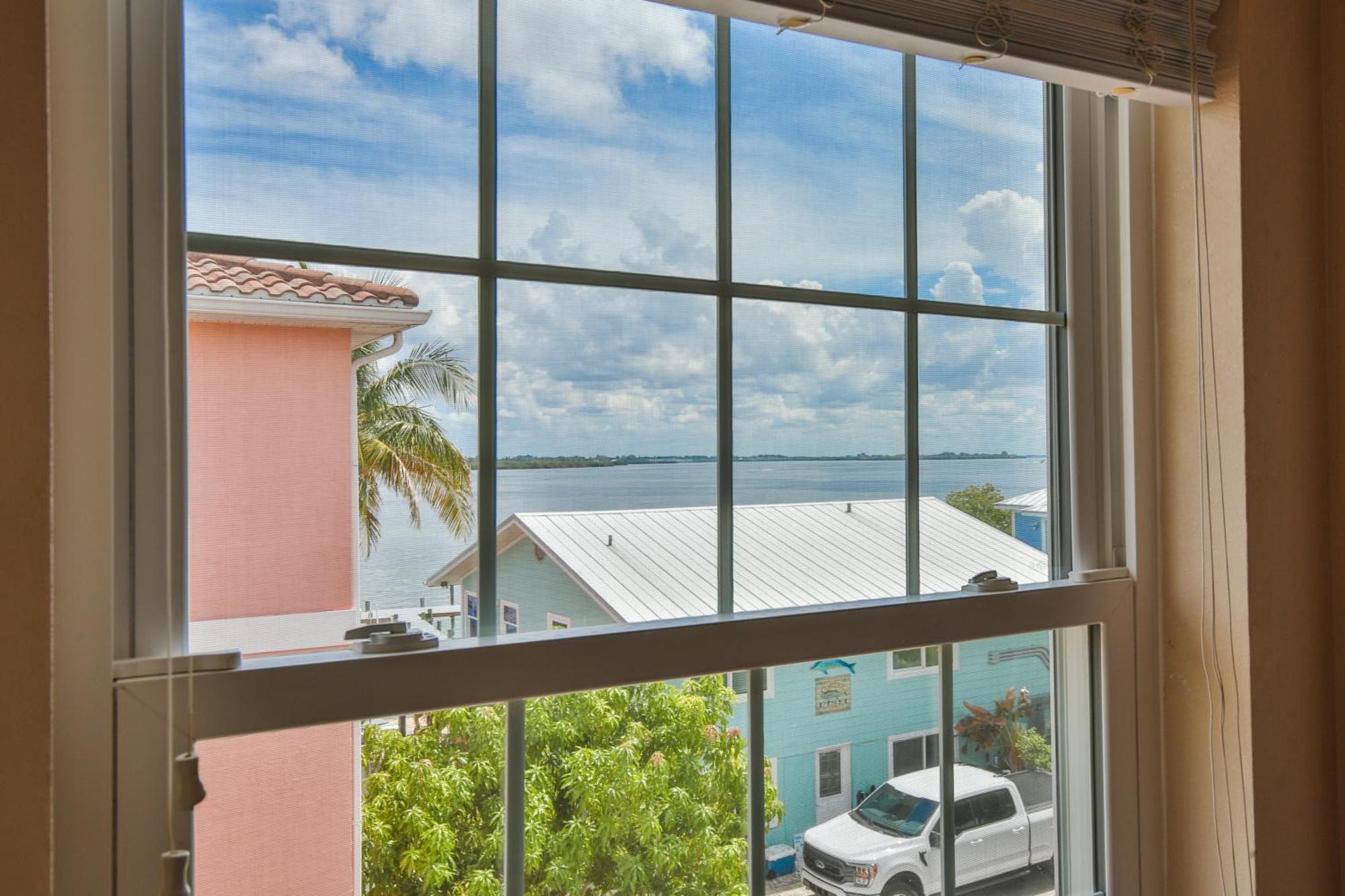 Hibiscus Hideaway B - Top Floor Unit Bradenton Beach Eksteriør bilde